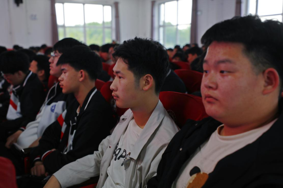 1747880919103942.png 1747880919103942.png