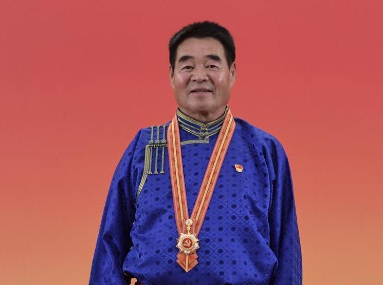 1753512003378509.jpg 1753512003378509.jpg